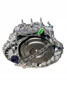 Automatyczna skrzynia biegów Mazda FW6A z konwerterem zabezpieczonym perforowanym płaskownikiem